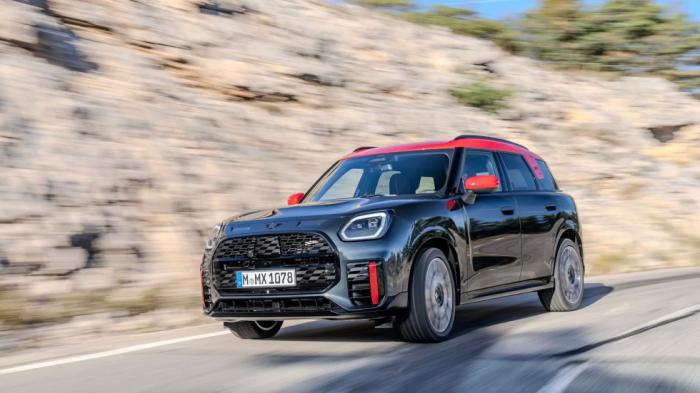 Ντεμπούτο για το νέο ΜΙΝΙ John Cooper Works Countryman με 300 PS 